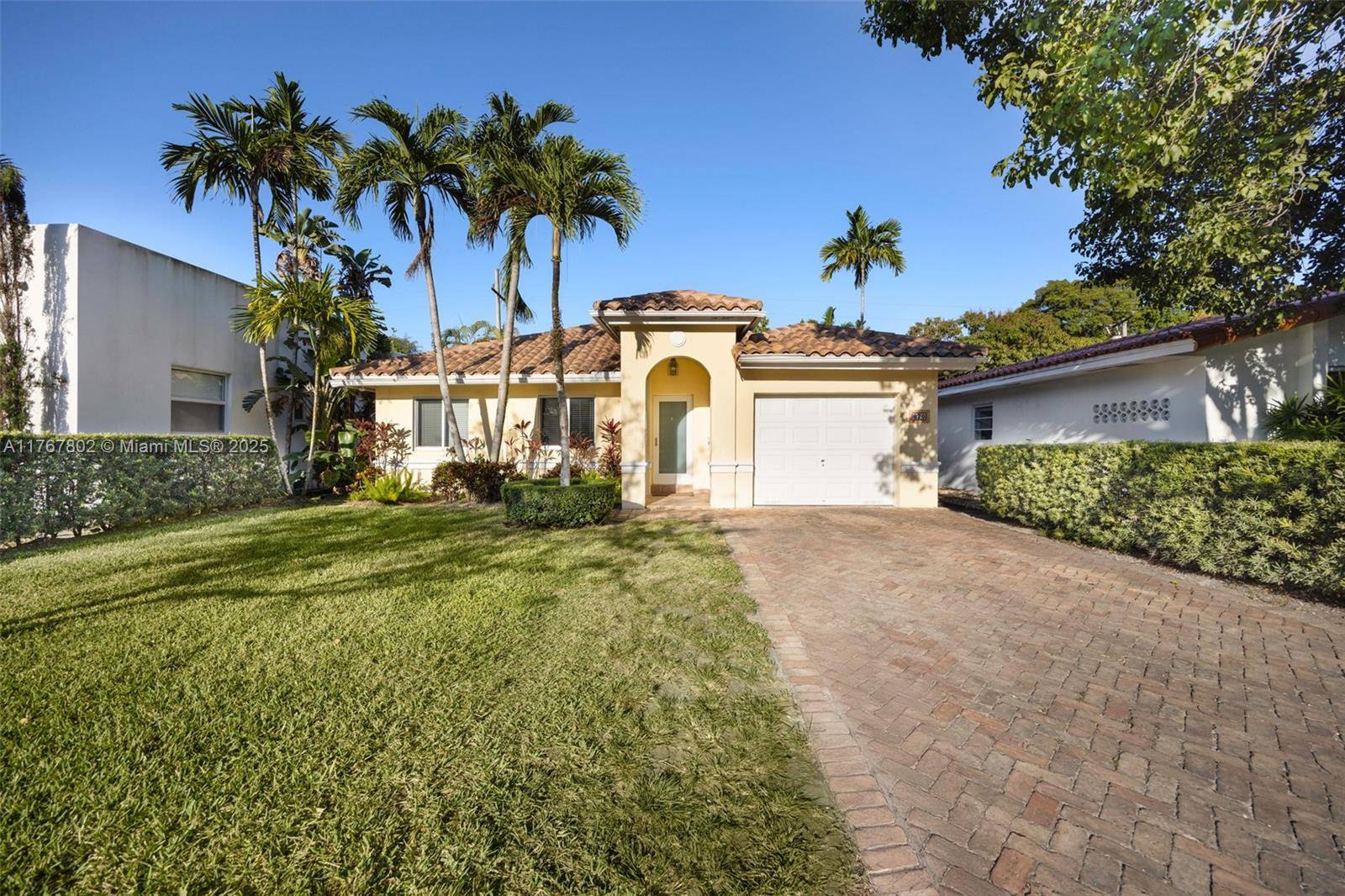 Coral Gables, FL 33134,870 Capri St