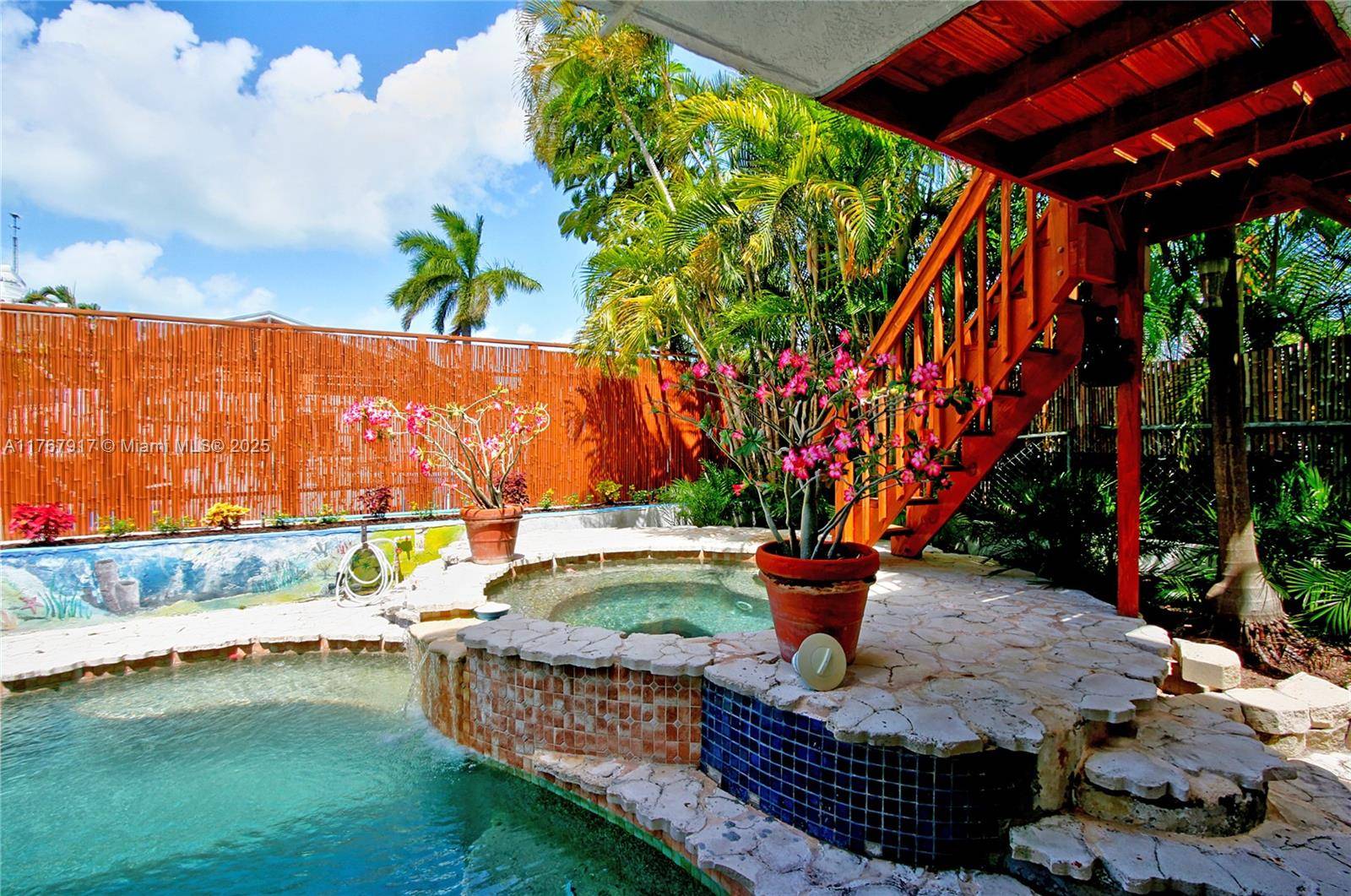 Plantation Key, FL 33070,141 Ocean Dr