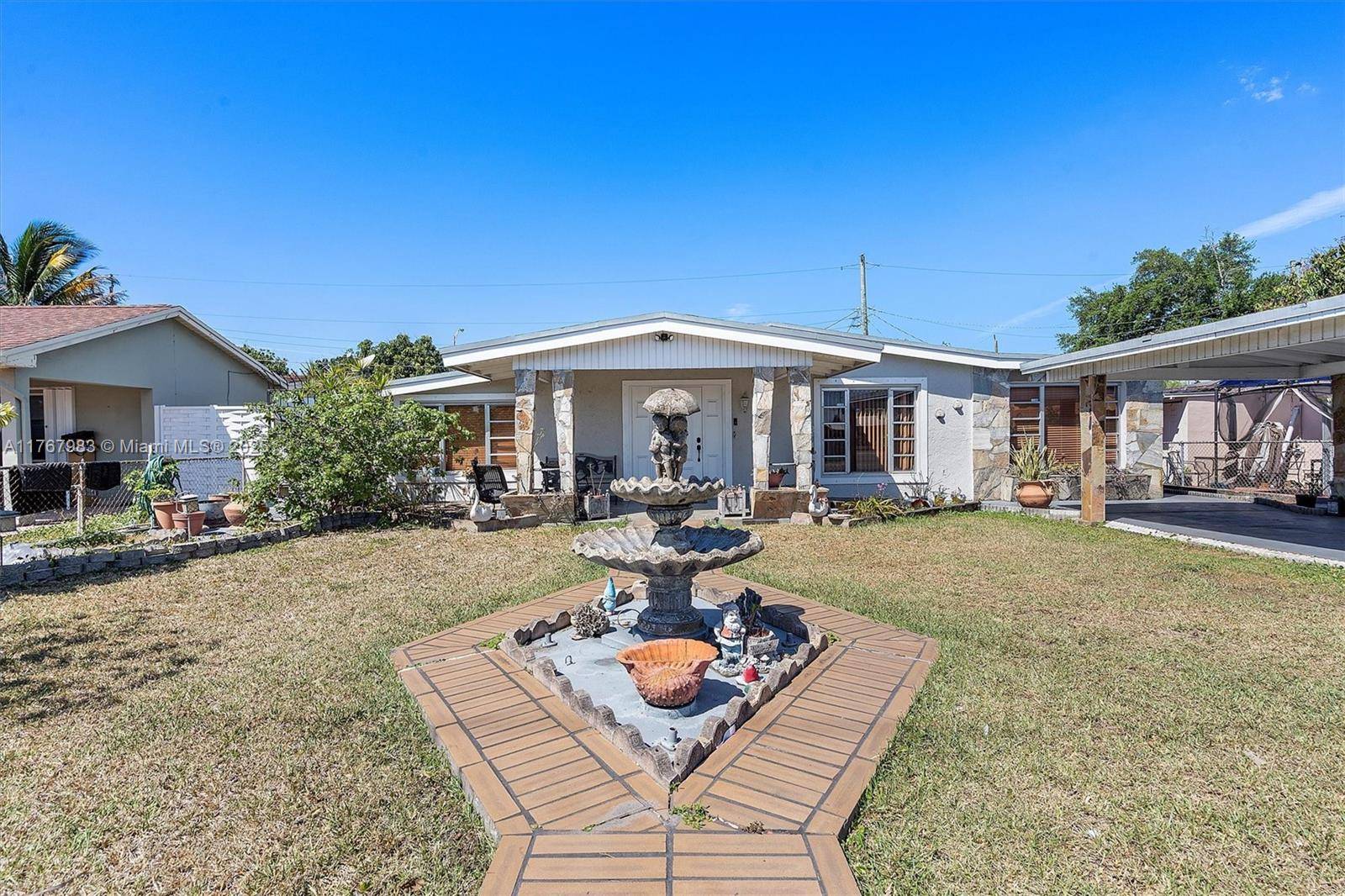 Hialeah, FL 33010,881 Hialeah Dr