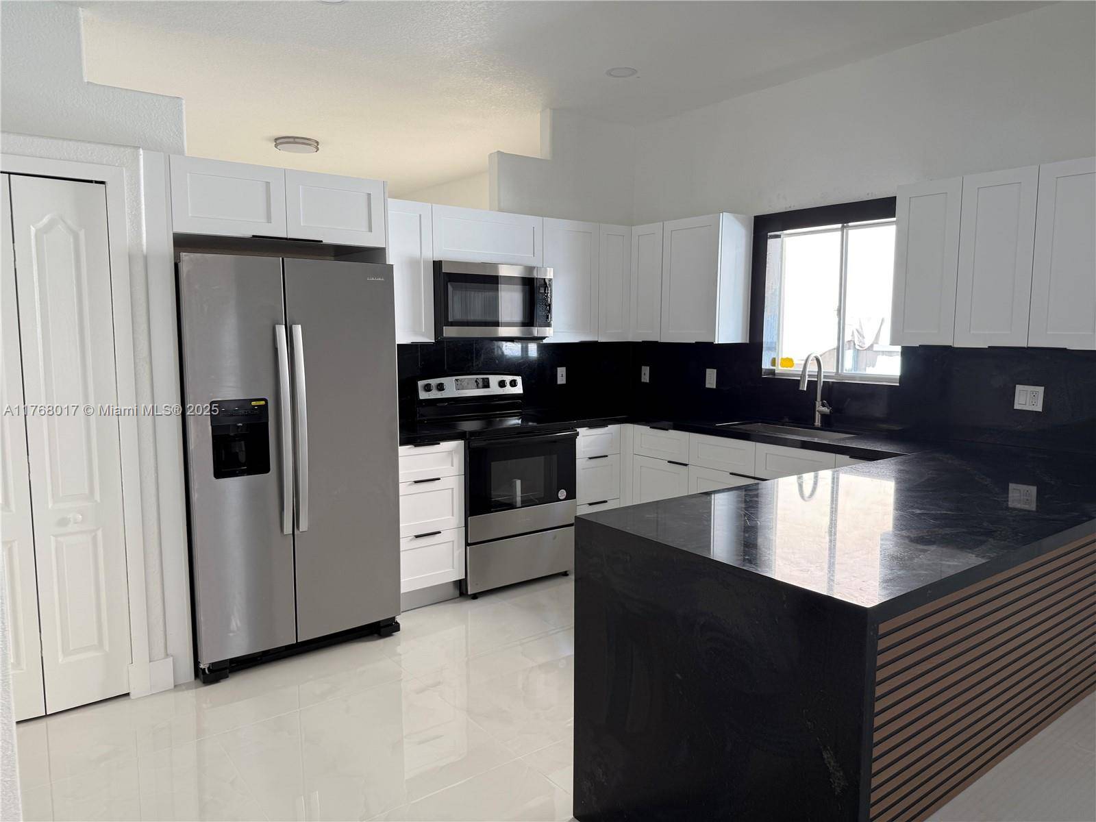 Miami, FL 33185,16233 SW 54th Ter