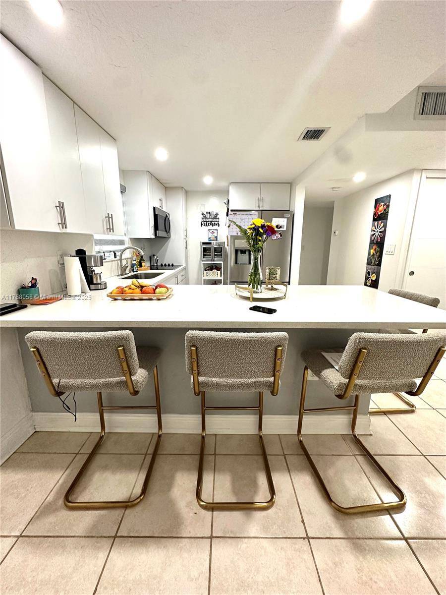 Miami, FL 33172,9355 Fontainebleau Blvd #C107