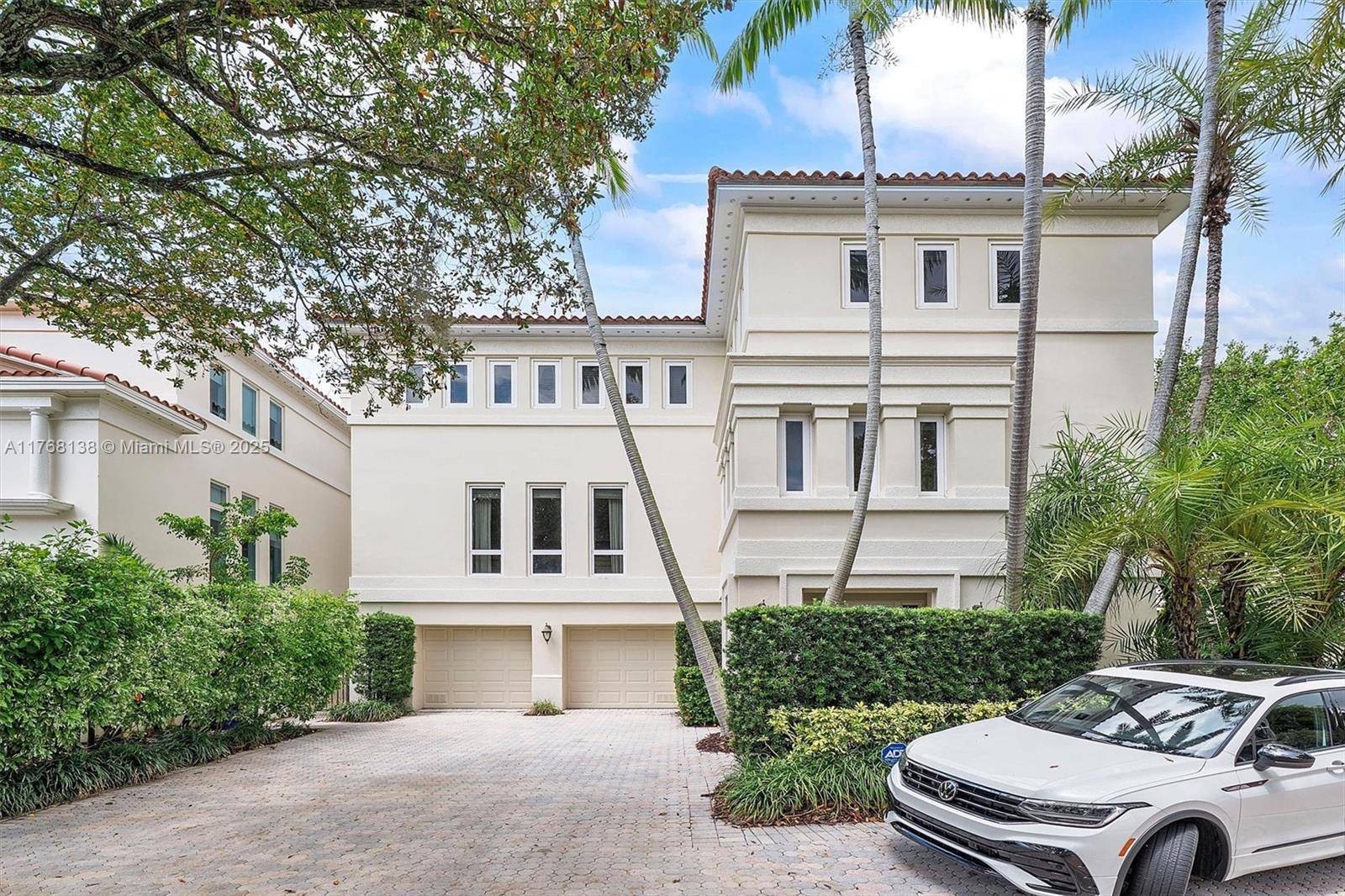 Miami, FL 33133,3504 Bayshore Villas Dr