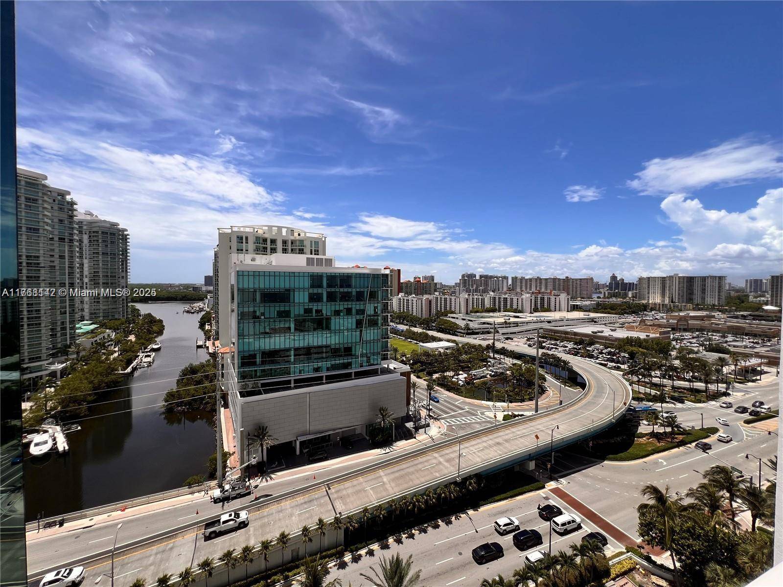Sunny Isles Beach, FL 33160,16485 Collins Ave #1534