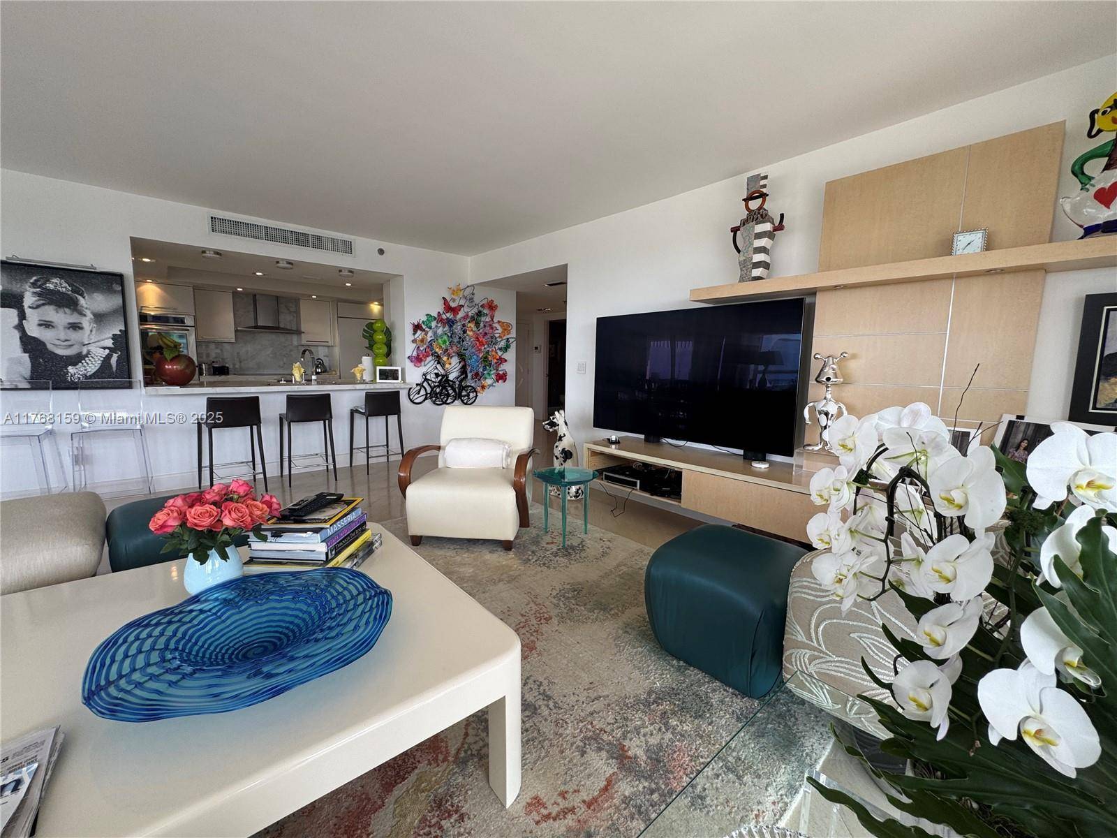 Bal Harbour, FL 33154,10205 Collins Ave #701