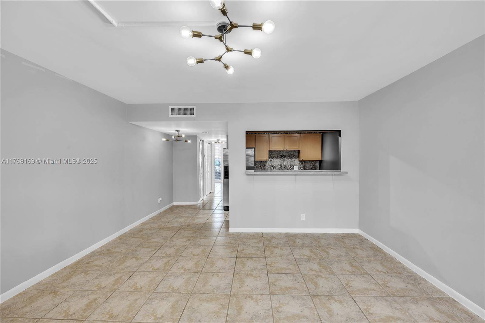 Wilton Manors, FL 33311,1901 N Andrews Ave #105