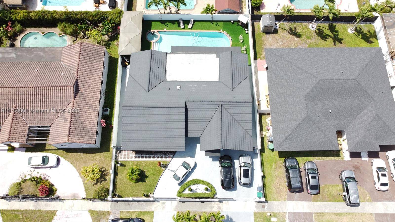 Miami, FL 33184,30 SW 136th Ave