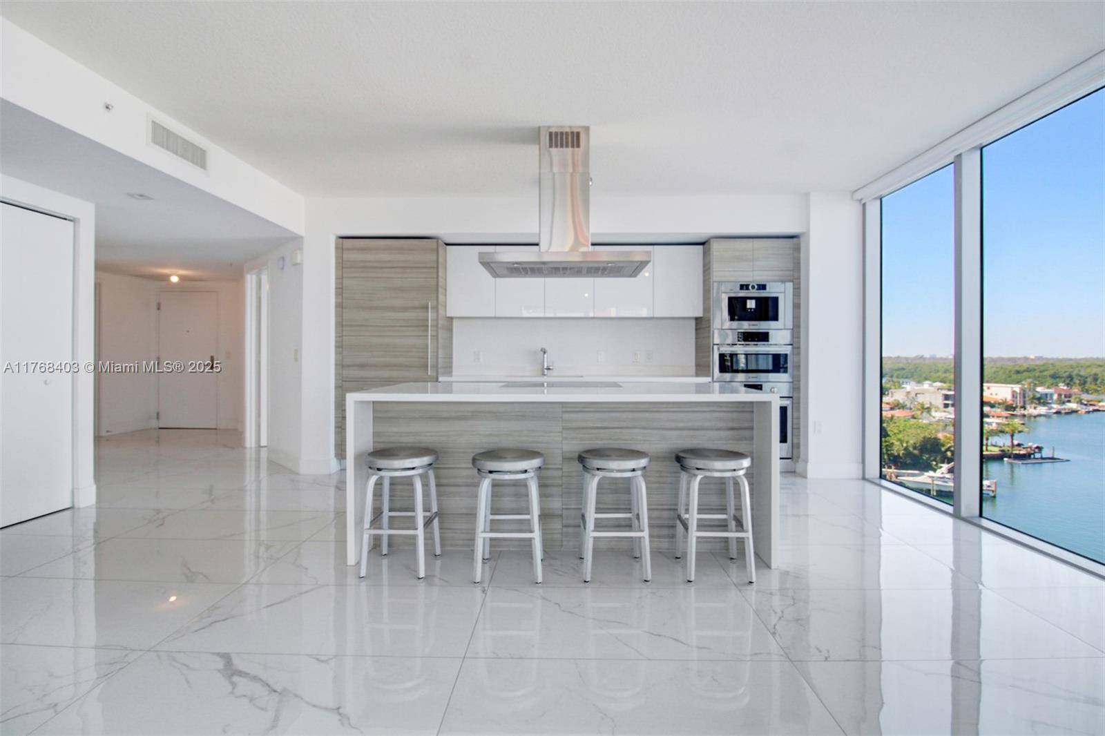 Sunny Isles Beach, FL 33160,330 Sunny Isles Blvd #5-801