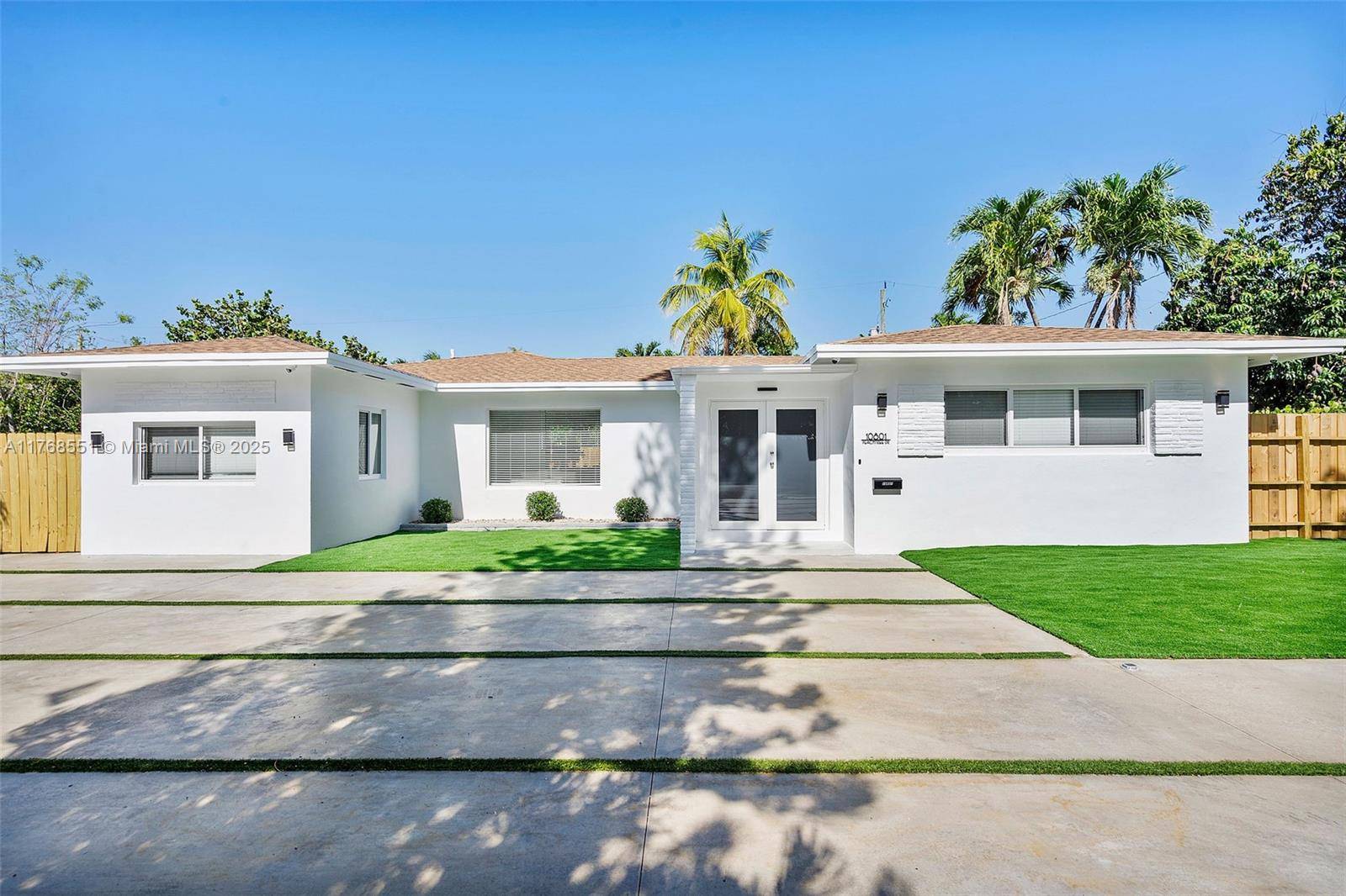 Miami, FL 33161,10801 Peachtree Dr