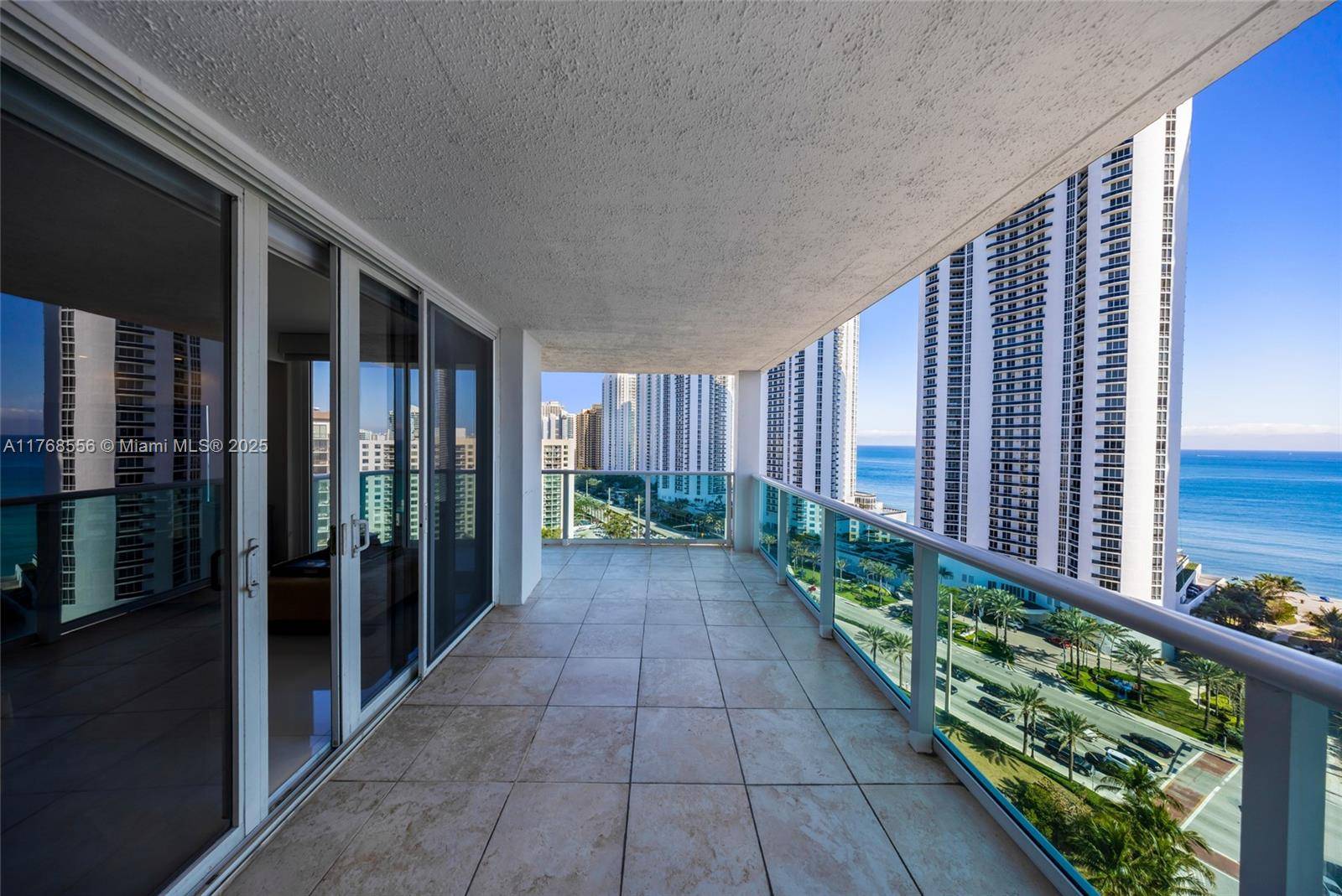 Sunny Isles Beach, FL 33160,100 Bayview Dr #1905