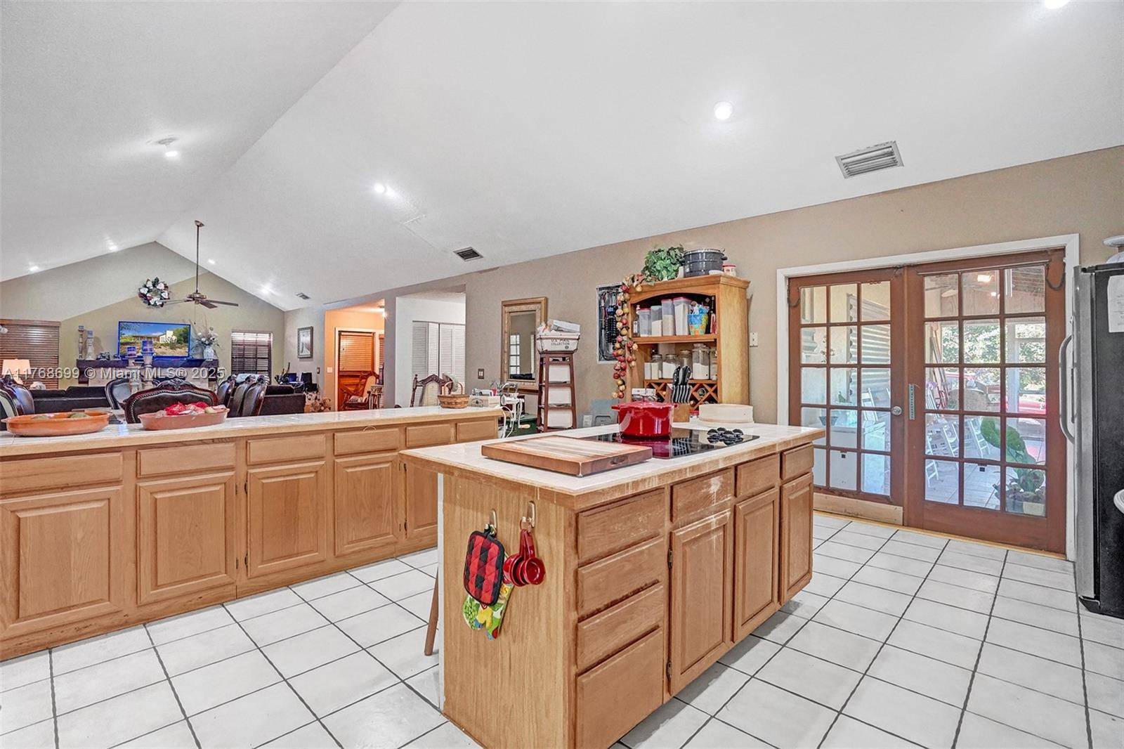 Homestead, FL 33031,20975 SW 264th St