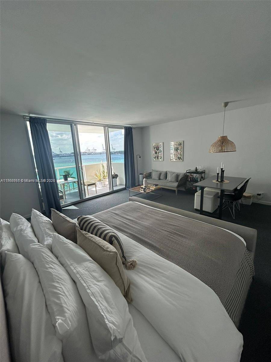 Miami Beach, FL 33139,1200 West Ave #728