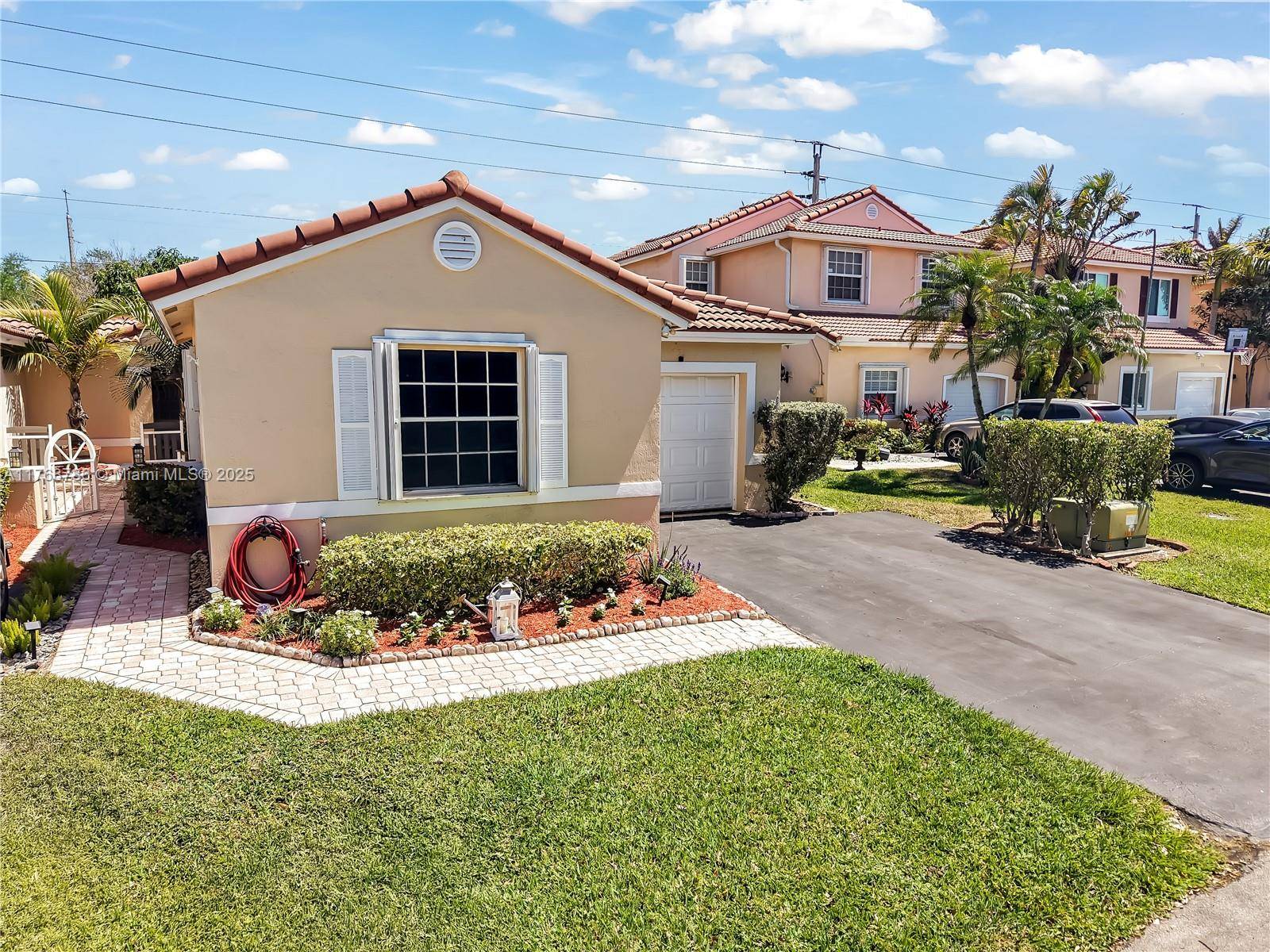 Pembroke Pines, FL 33029,751 NW 172nd Ter