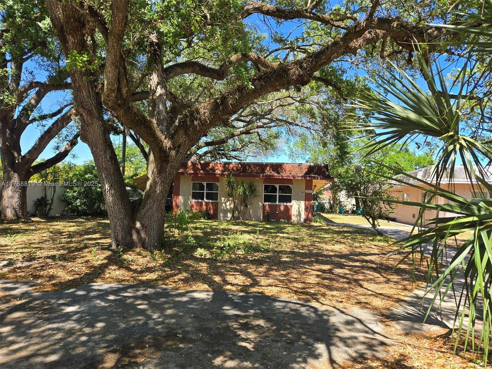 Dania Beach, FL 33314,4101 SW 54th Ct #2