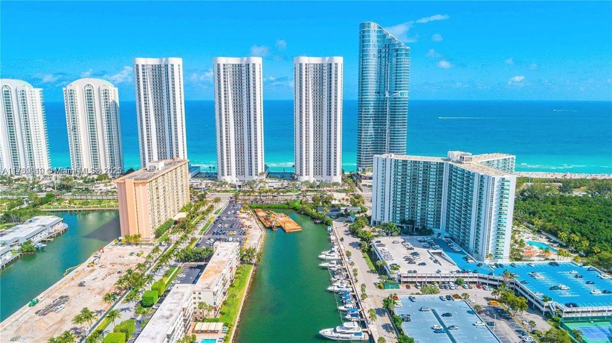 Sunny Isles Beach, FL 33160,100 Bayview Dr #726