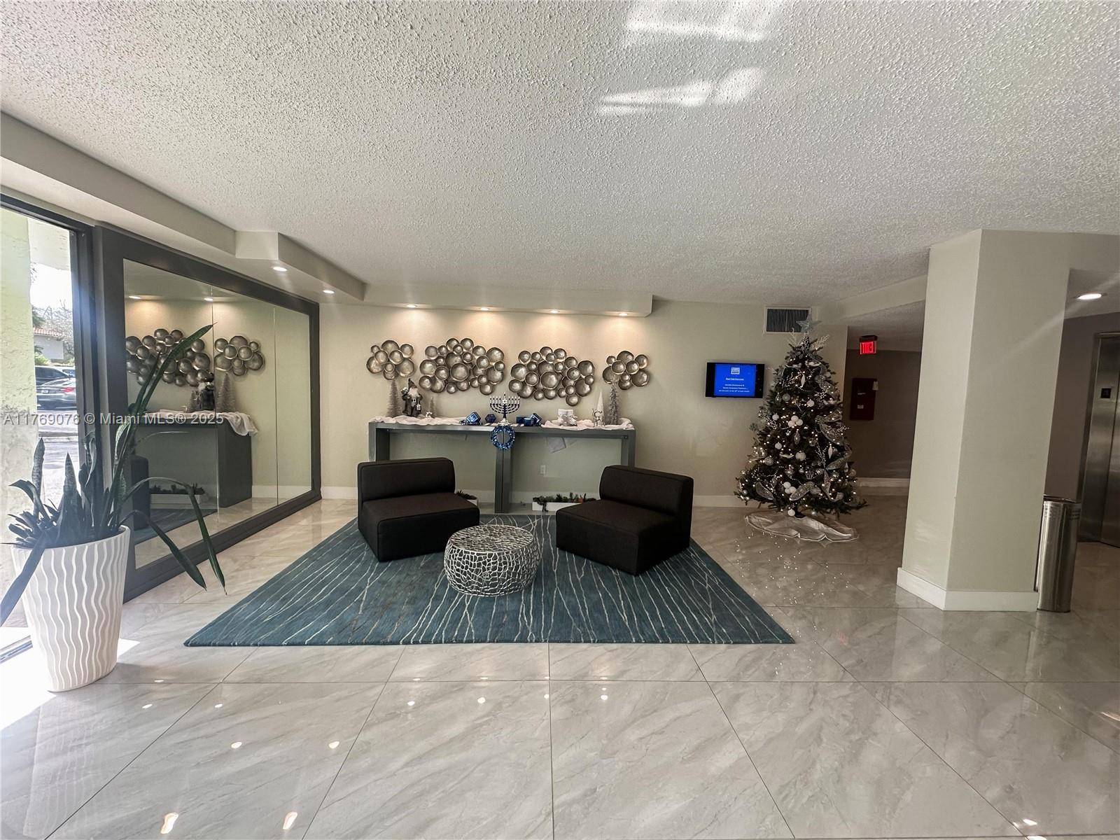North Miami Beach, FL 33160,16546 NE 26th Ave #4J