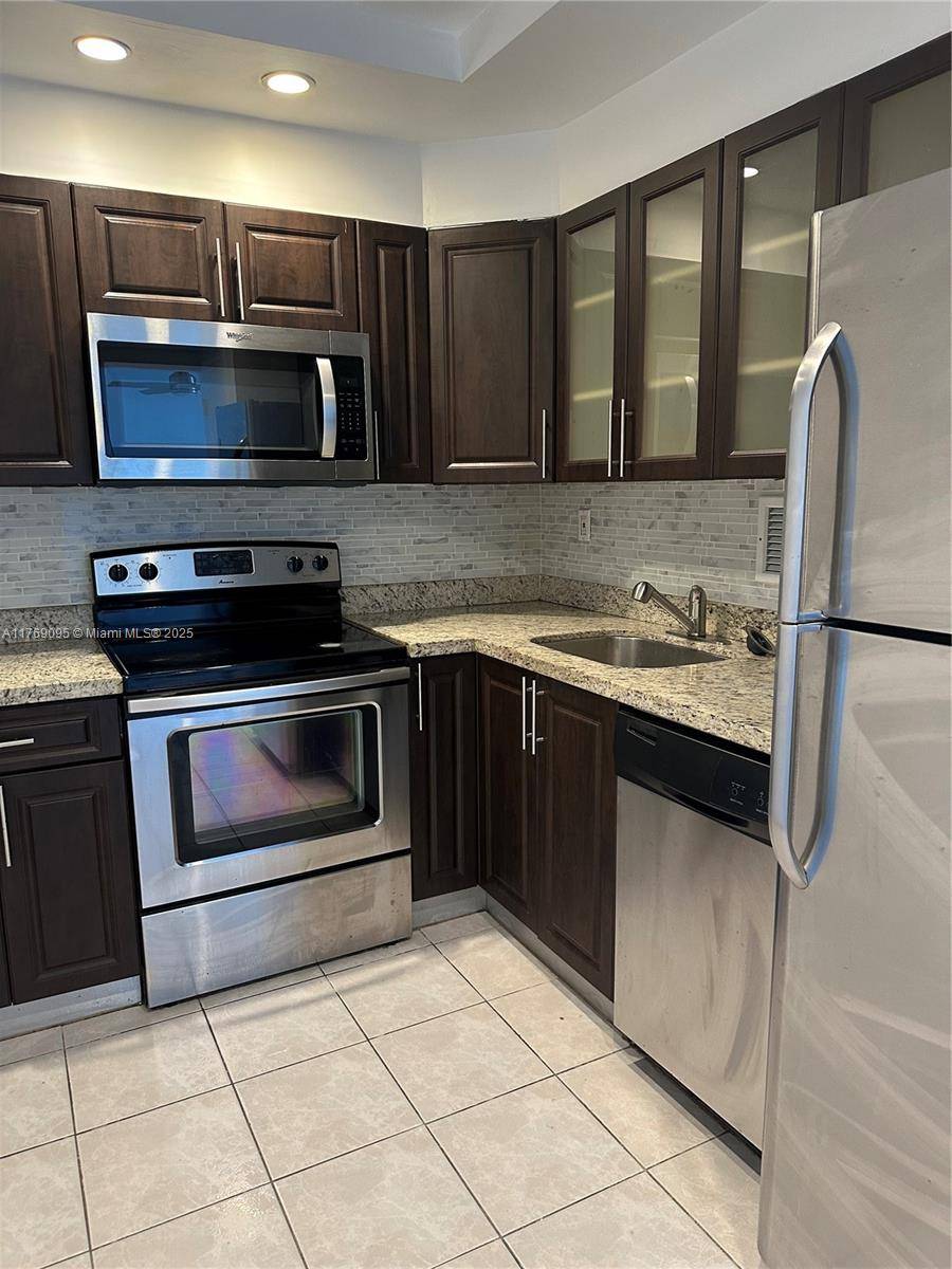 North Bay Village, FL 33141,1865 79th St Csw #PHE