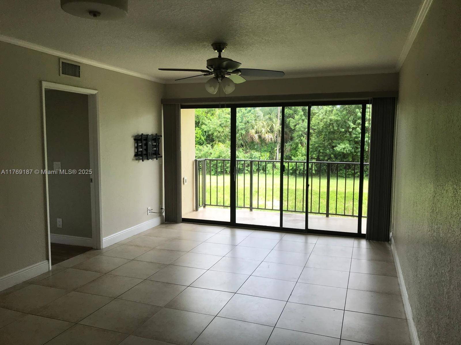 West Palm Beach, FL 33411,1721 Balfour Point Dr #F