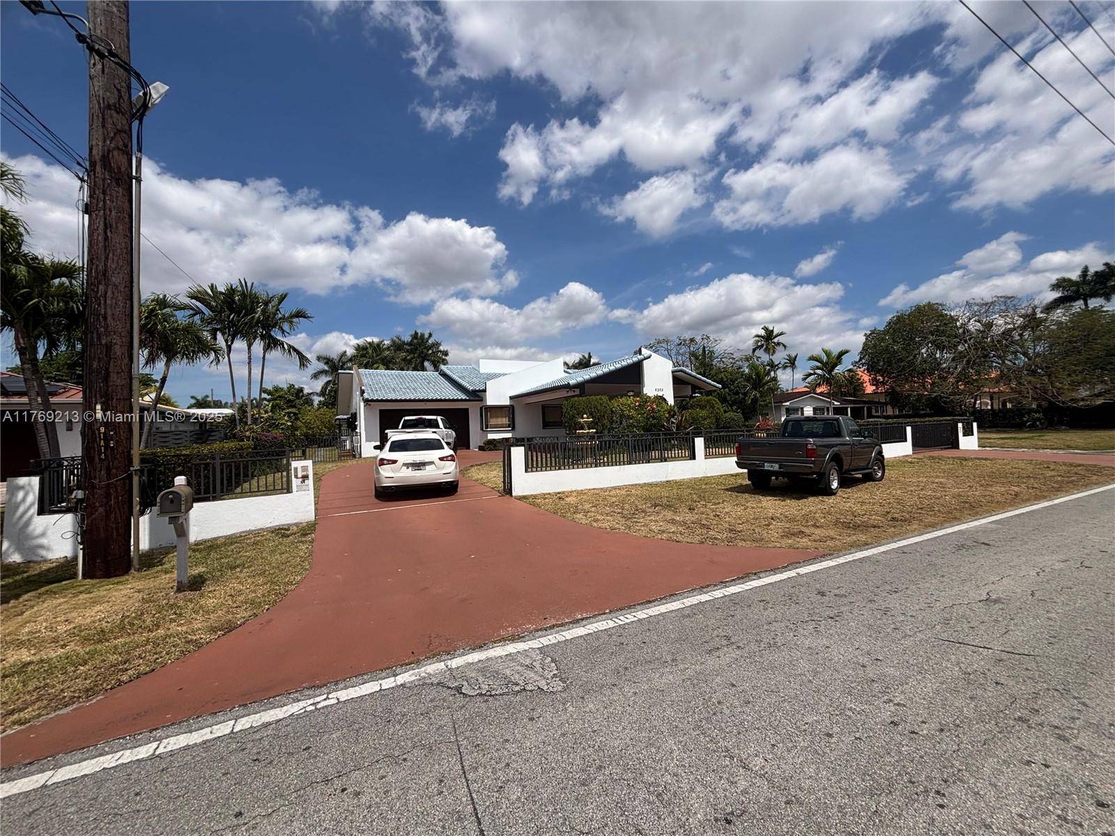 Miami, FL 33144,8325 SW 2nd St