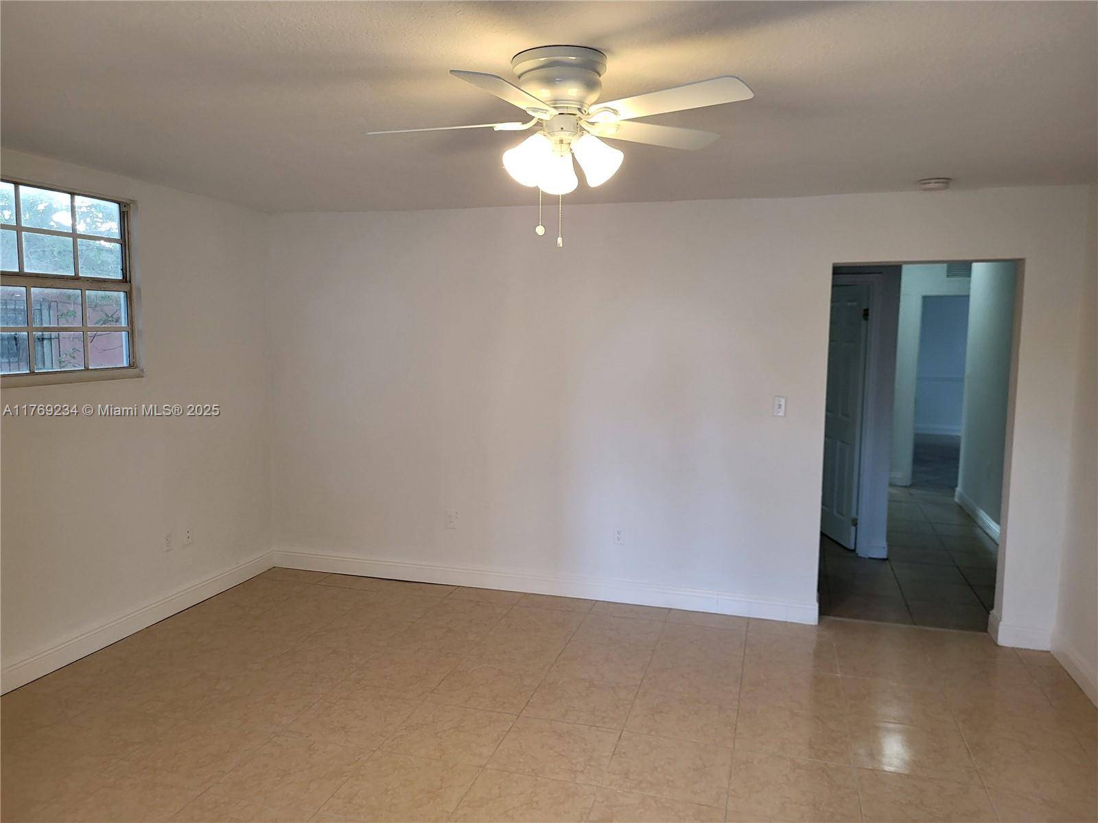Miami, FL 33169,1170 NE 185th st #0