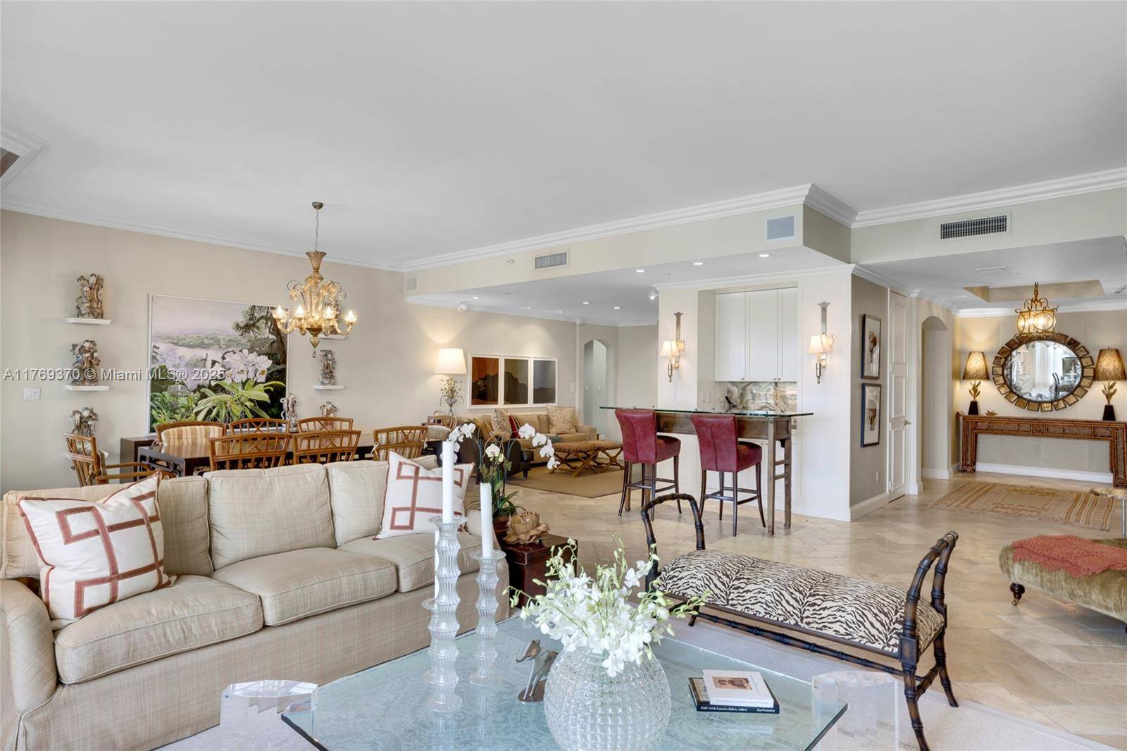 Aventura, FL 33180,19925 NE 39th Pl #402