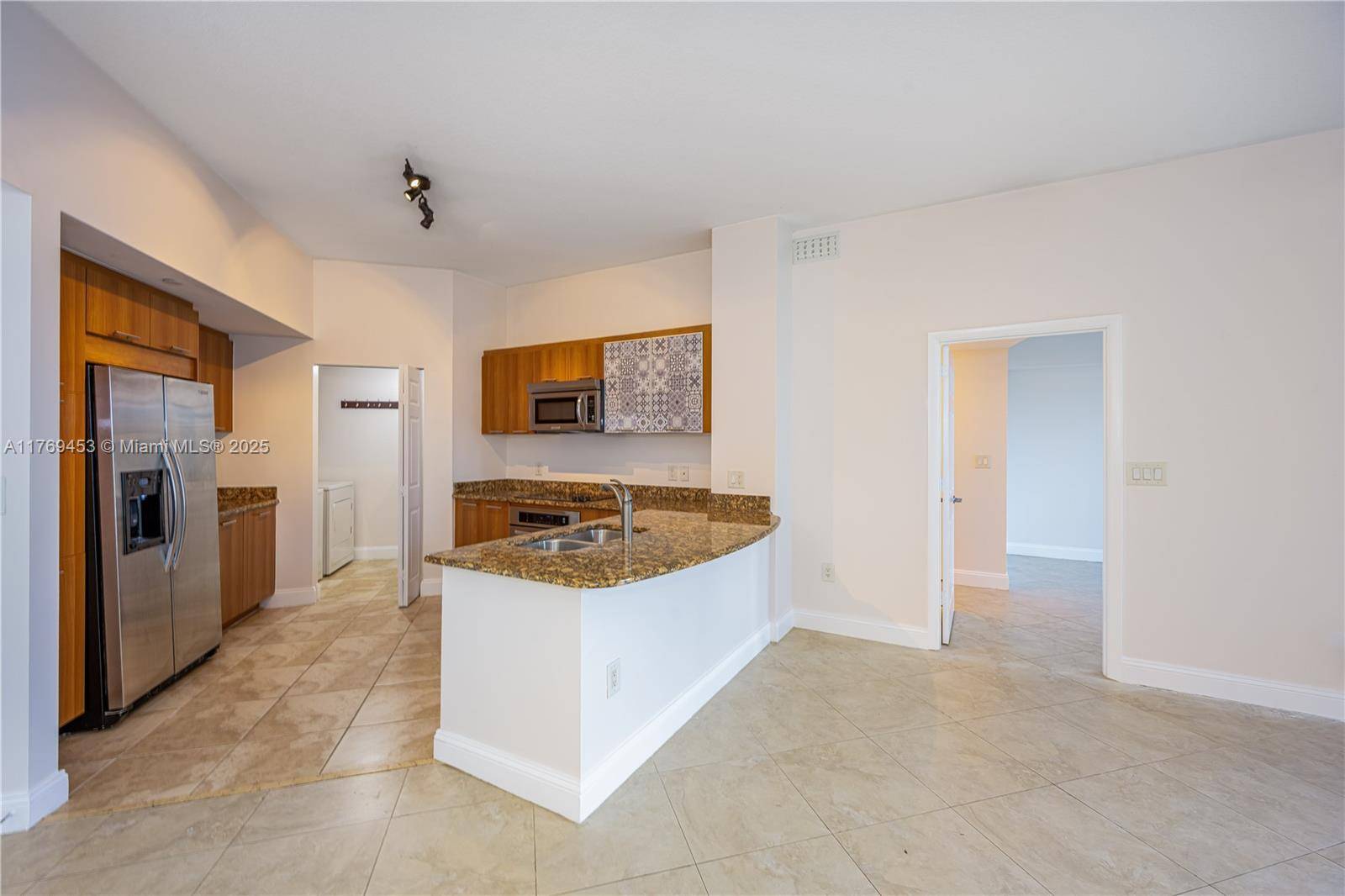 Plantation, FL 33324,510 NW 84th Ave #624