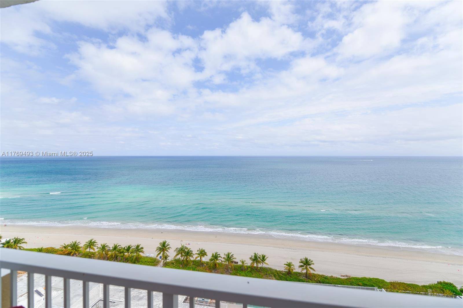 Hallandale Beach, FL 33009,1980 S Ocean Dr #21E