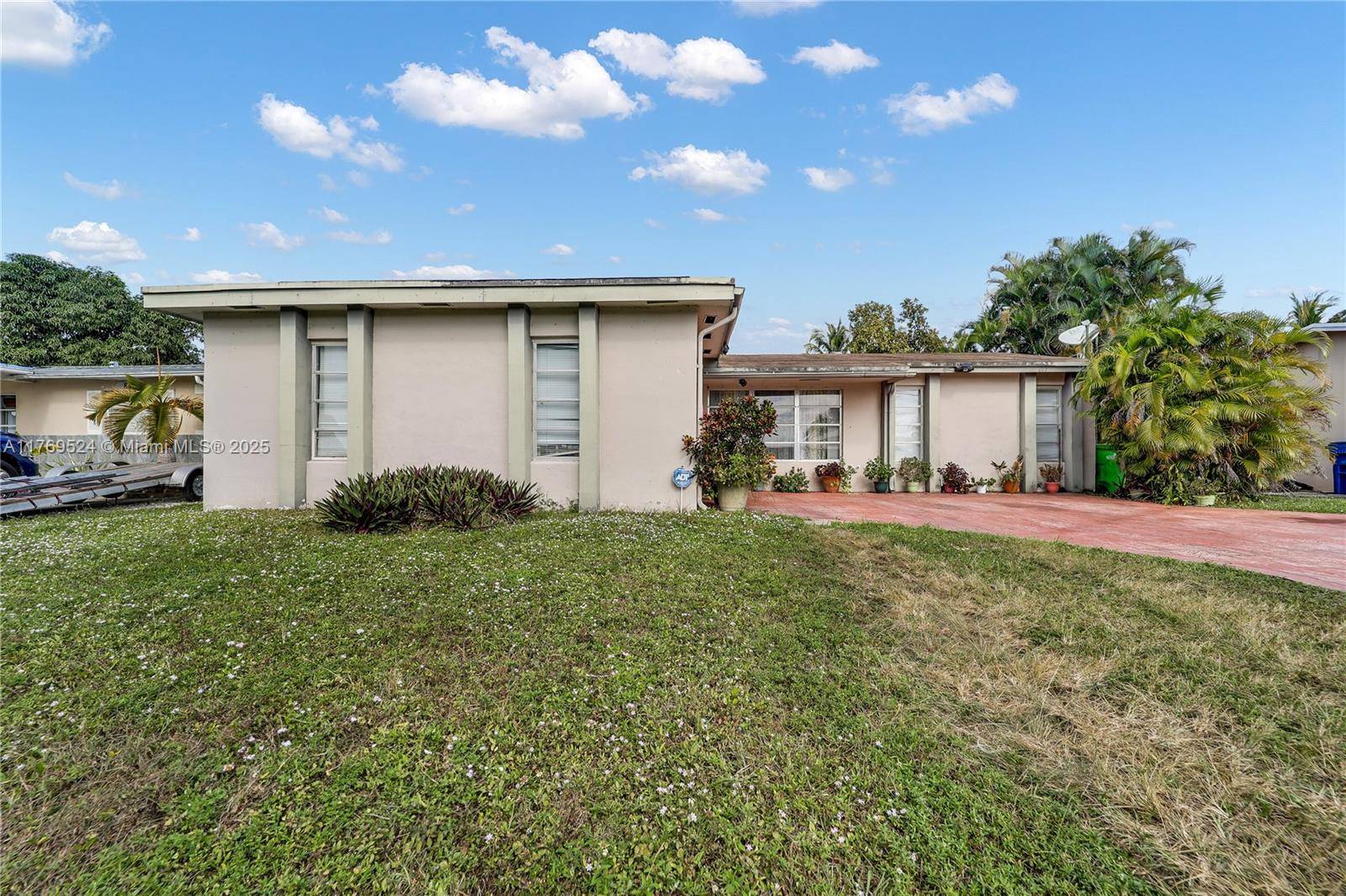 Sunrise, FL 33322,8401 NW 27th Pl