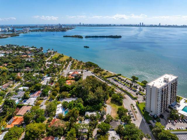Miami, FL 33138,890 NE 70th St