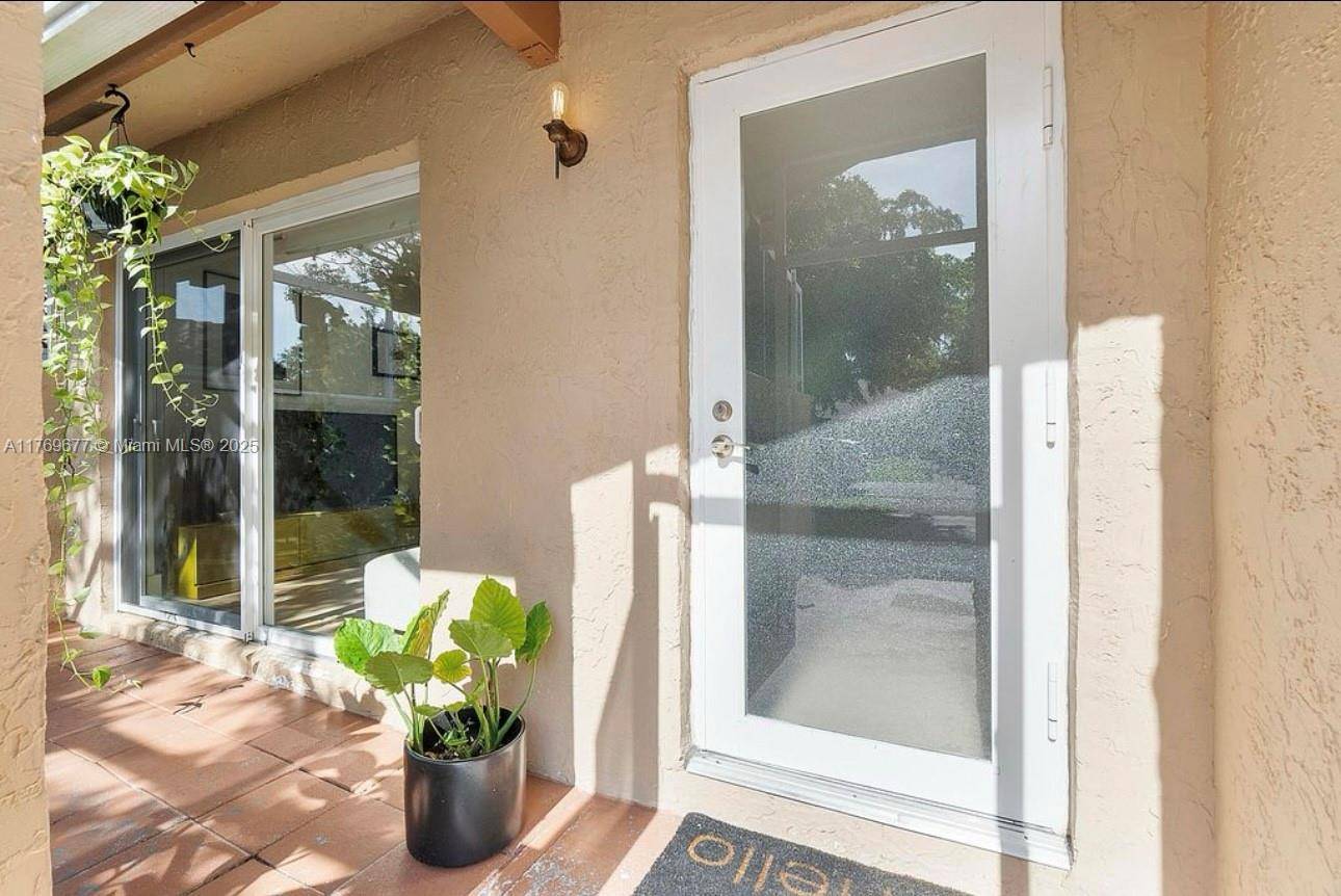 Coral Springs, FL 33065,2380 NW 122nd Dr