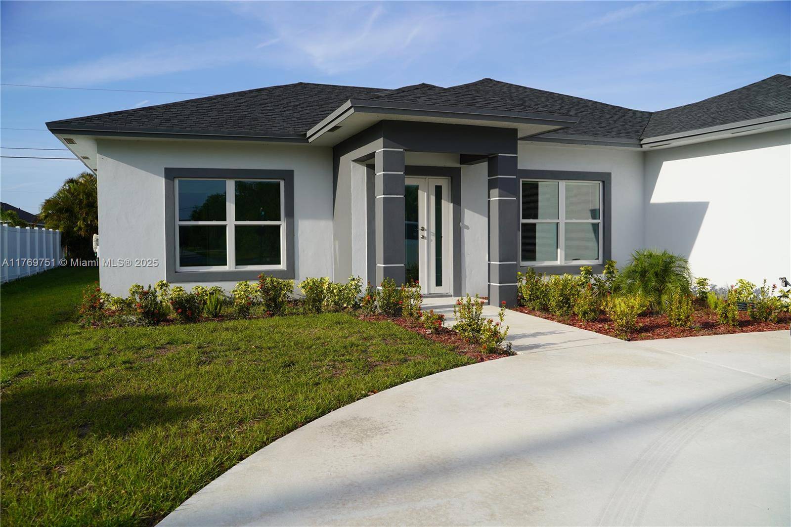 Port St. Lucie, FL 34953,299 SW Becker Rd