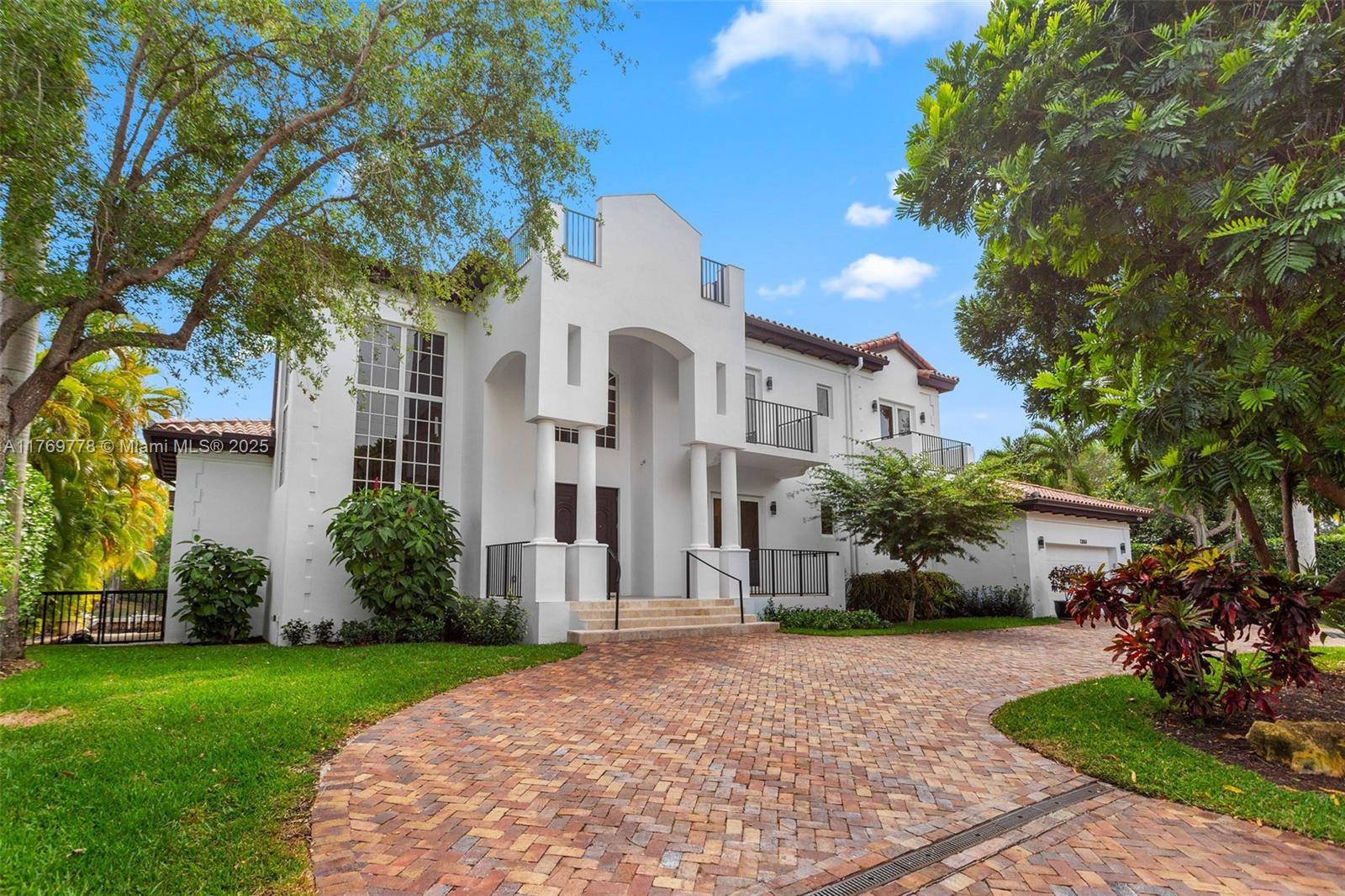 Coral Gables, FL 33156,13061 Deva St