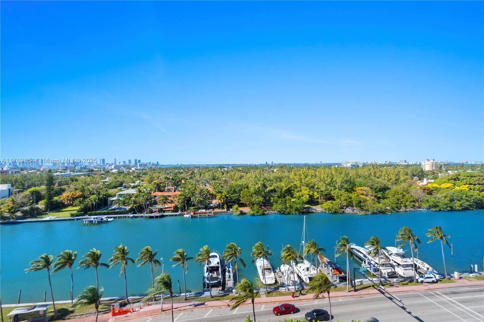 Miami Beach, FL 33140,4401 Collins Ave #1017