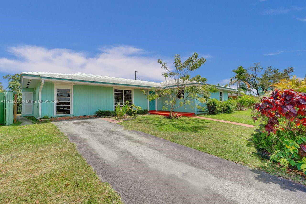 Miami, FL 33157,16001 SW 98th Ave