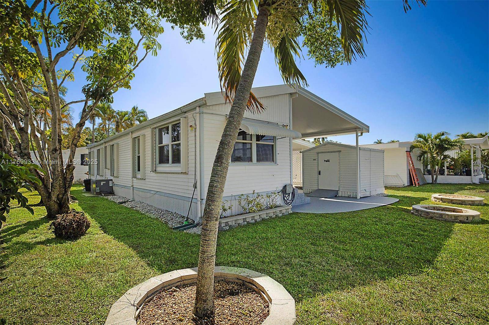 Pembroke Park, FL 33009,102 Lake Shore Dr