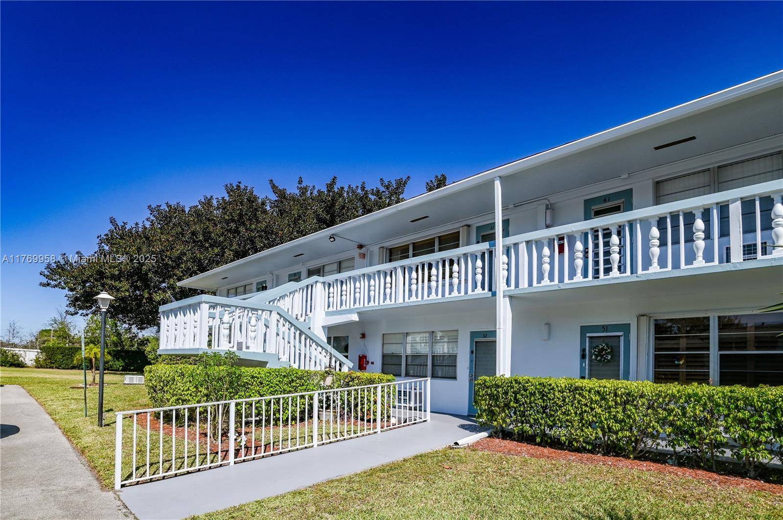 Deerfield Beach, FL 33442,62 Prescott C #62