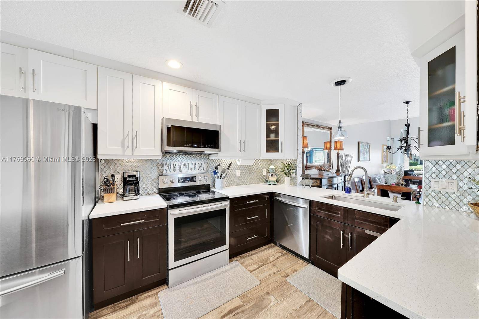 Parkland, FL 33067,6204 NW 74th Ct