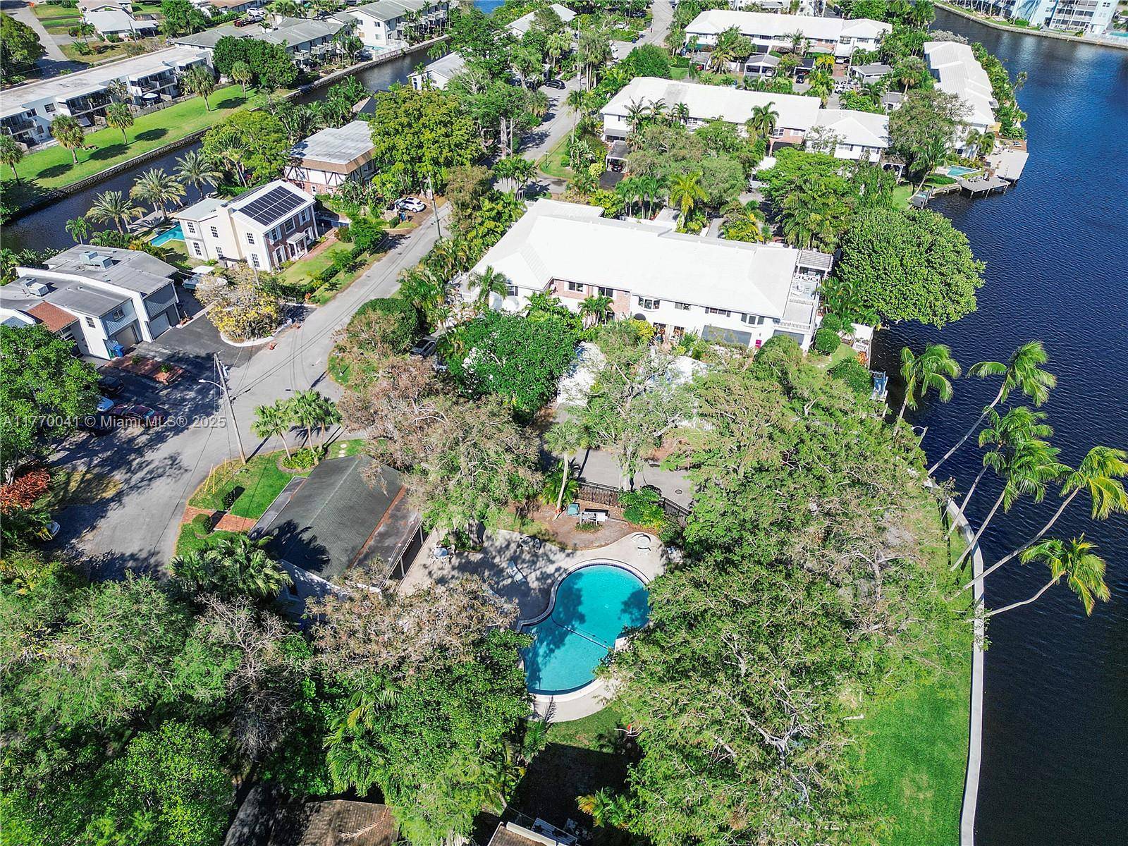 Wilton Manors, FL 33305,8 Hathaway Ln
