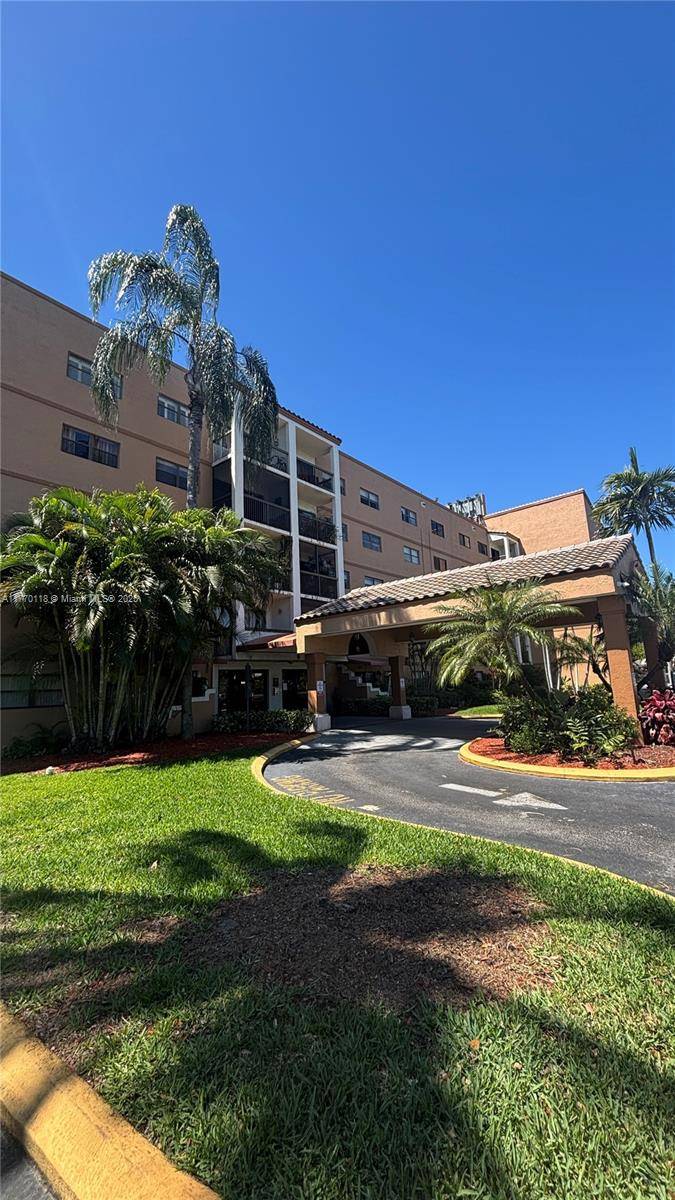 Fort Lauderdale, FL 33311,701 NW 19th St #300