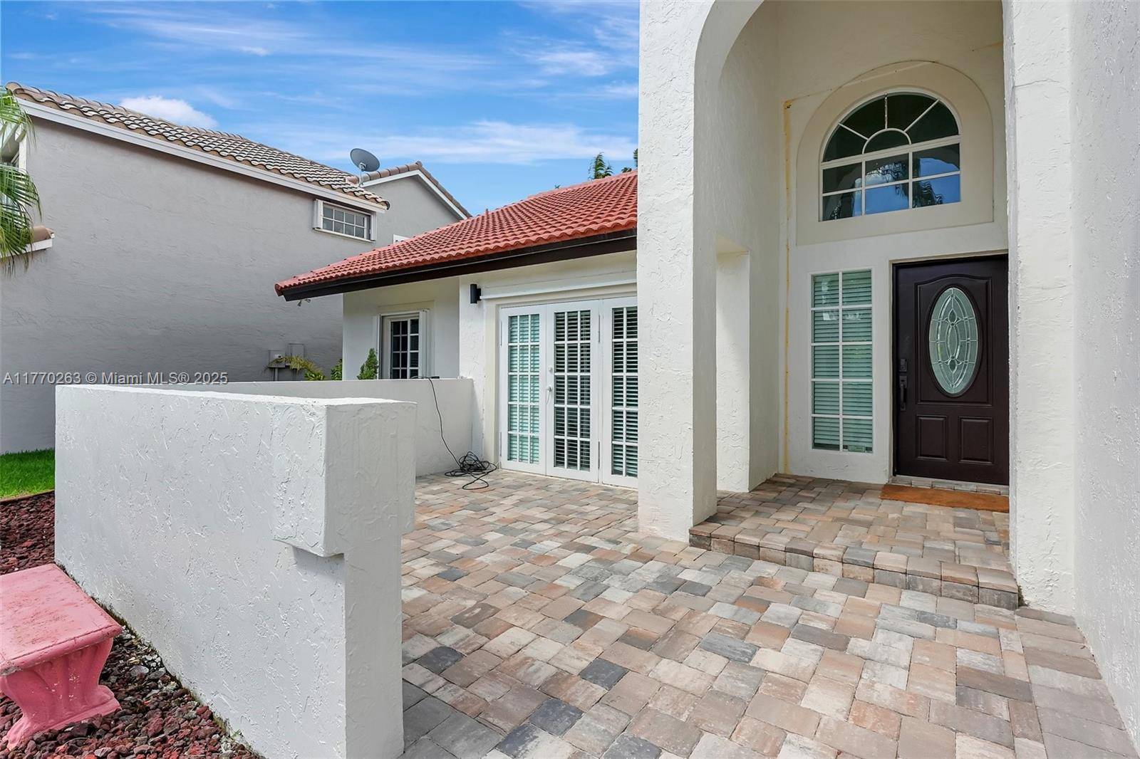 Weston, FL 33326,1055 San Luis Rey