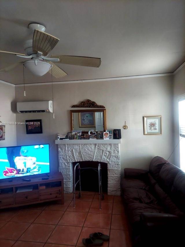 Miami, FL 33135,1922 SW 3rd St