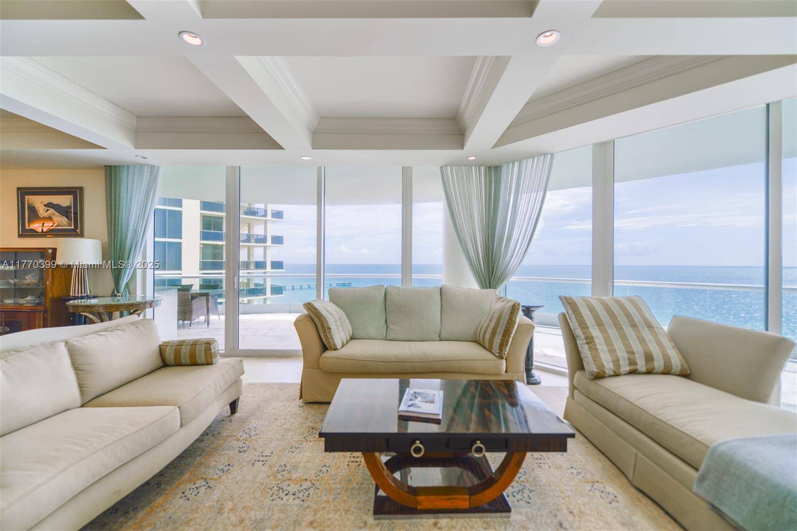 Sunny Isles Beach, FL 33160,16051 Collins Ave #1104