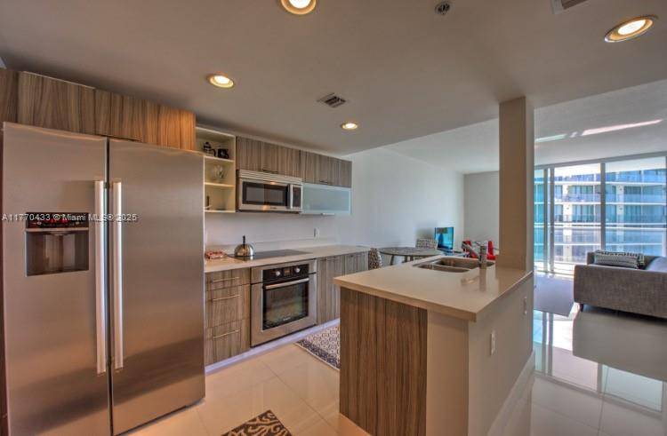 Miami Beach, FL 33141,6700 Indian Creek Dr #503