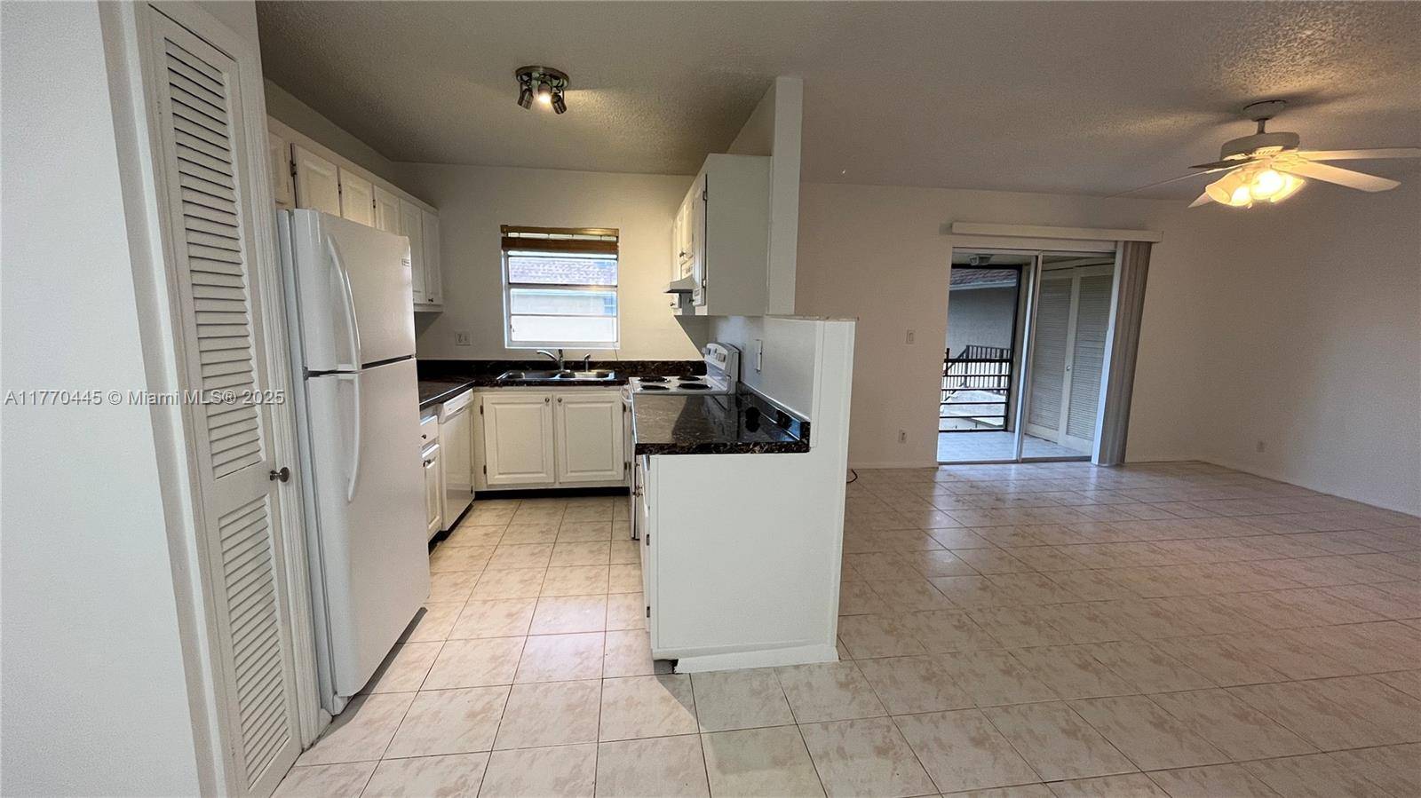 Boca Raton, FL 33486,1291 NW 13th St #452D