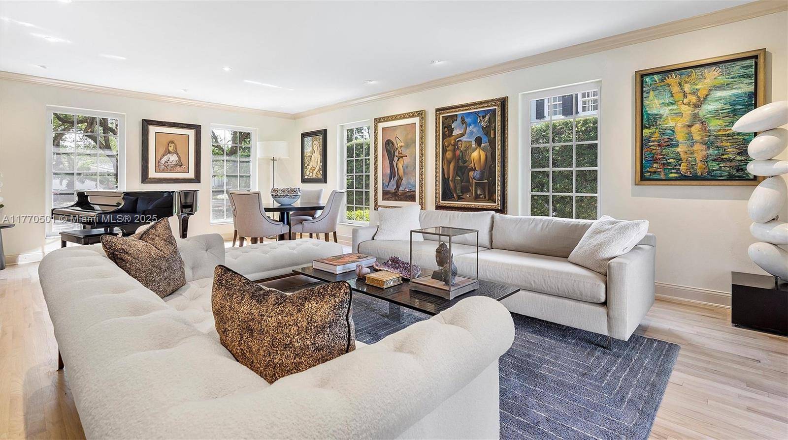 Coral Gables, FL 33146,4310 Santa Maria St