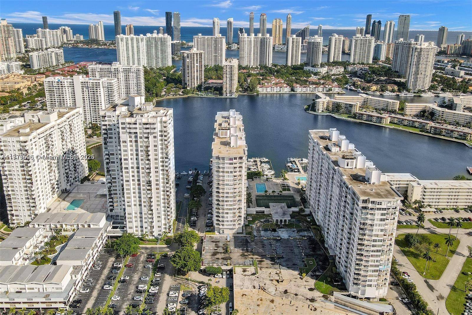 Aventura, FL 33160,18051 Biscayne Blvd #1804