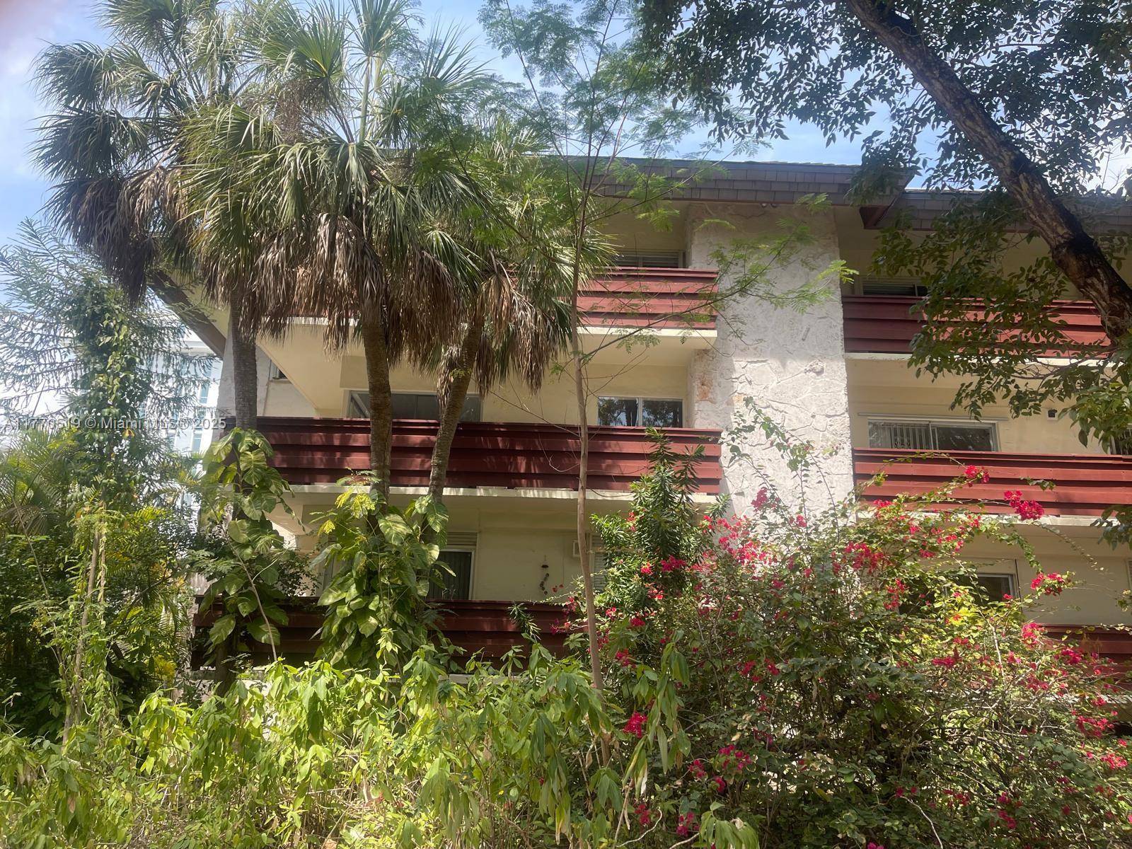 Coral Gables, FL 33146,1205 Mariposa Ave #302