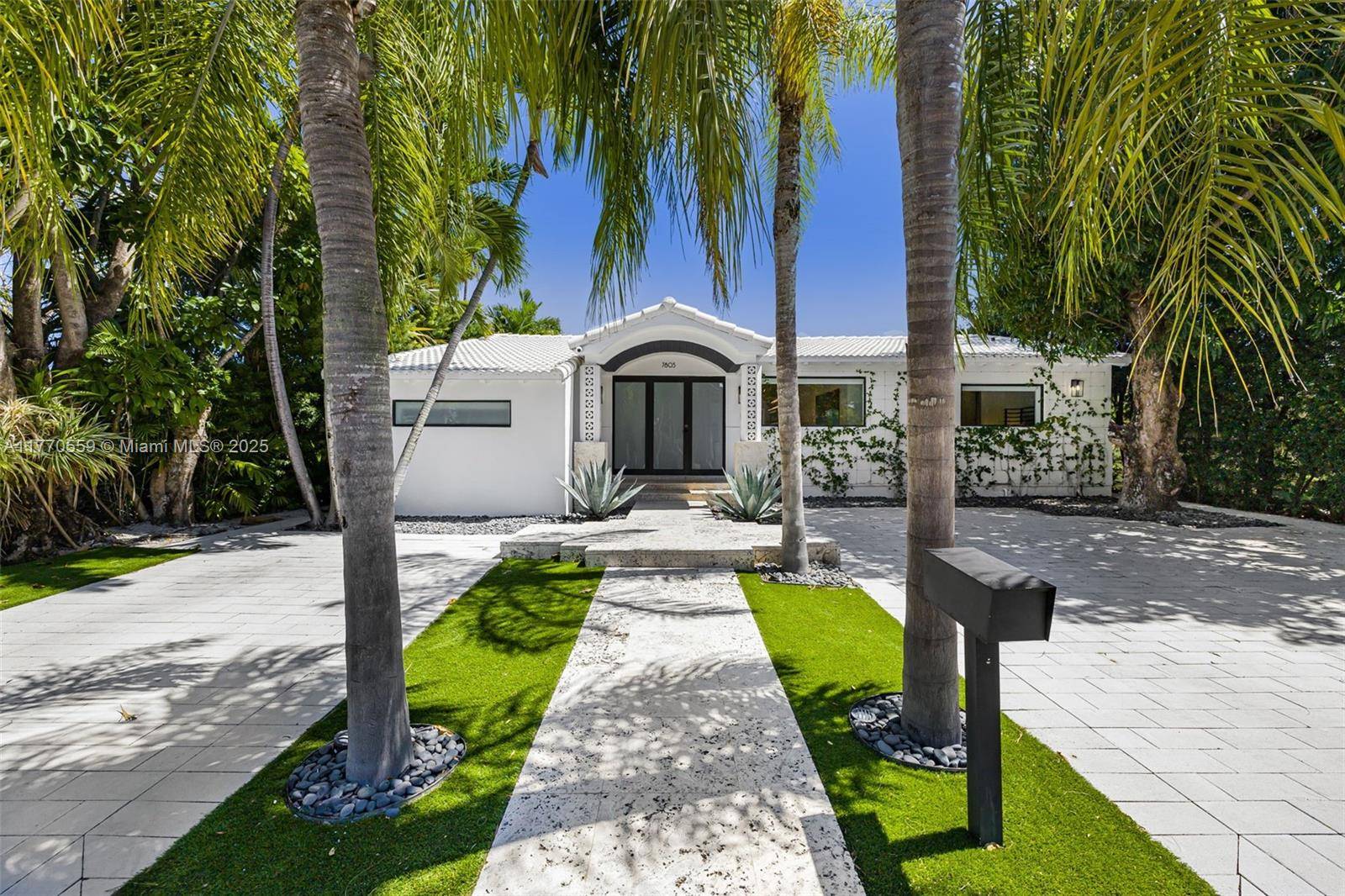 Miami Beach, FL 33141,7805 Noremac Ave