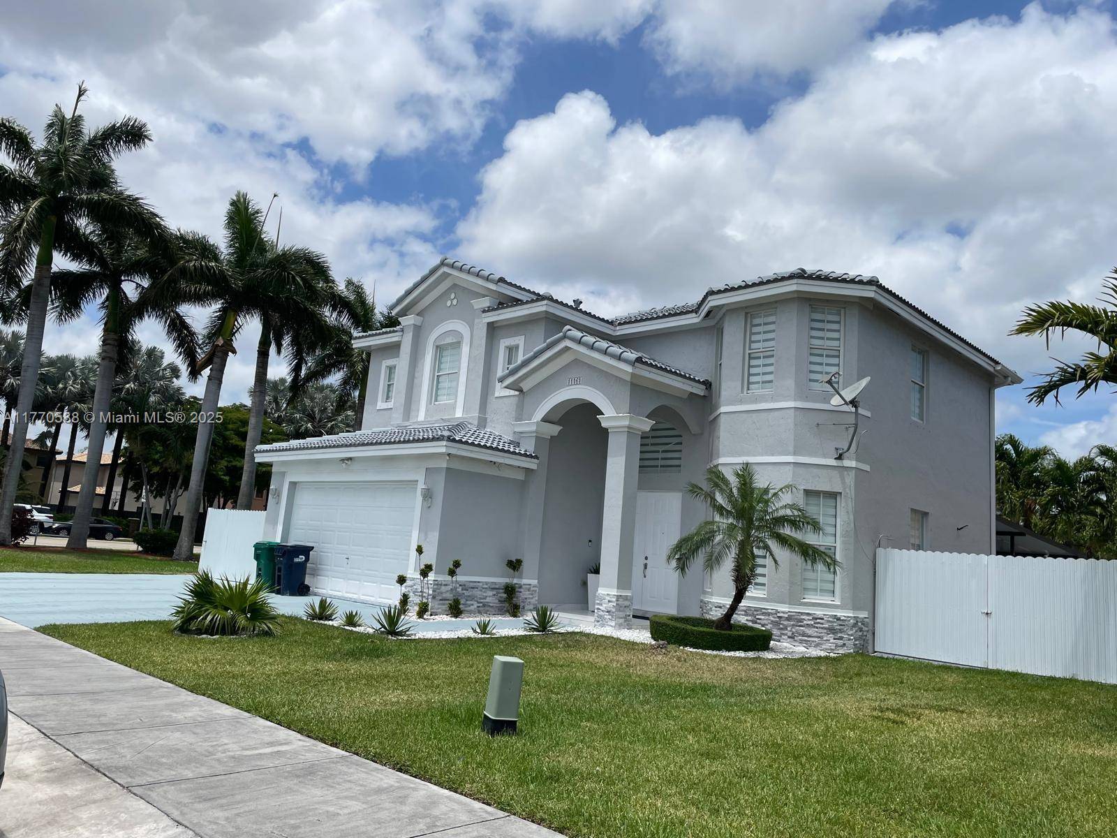 Homestead, FL 33032,11161 SW 241st St