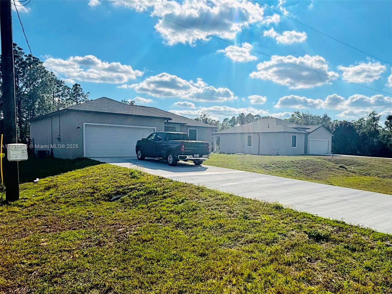 Lehigh Acres, FL 33993,537 GREENBRIAR BLVD