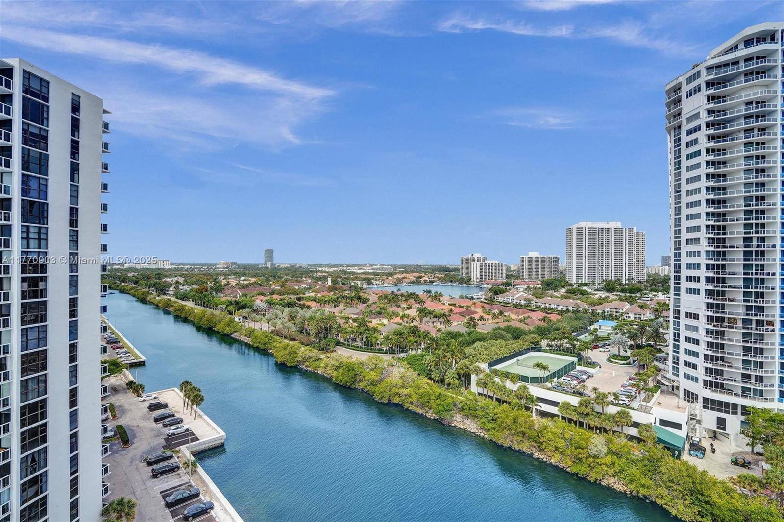 Aventura, FL 33180,20515 E Country Club Dr #1641